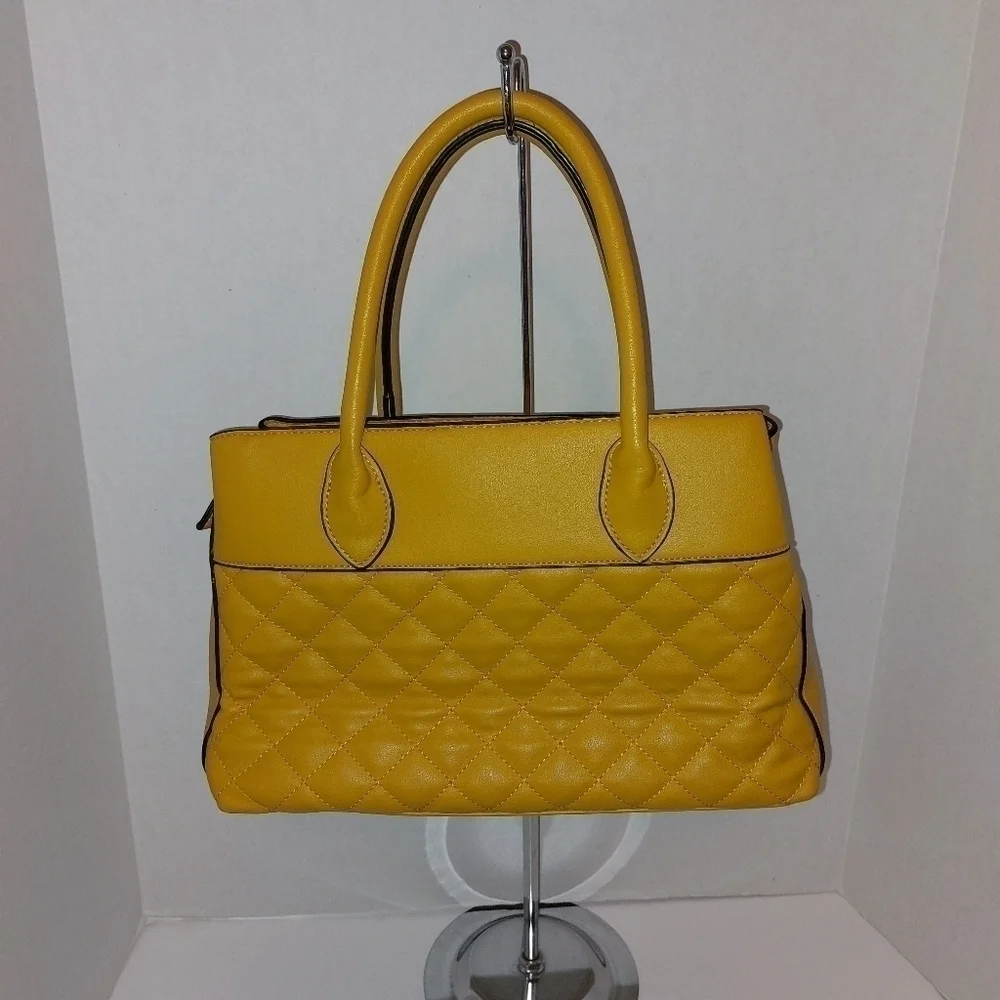 Ladies Quilted Sachel Bag